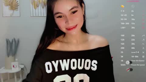 Snapshot of manilynforyou chatting on October 28, 2025, 2:04 am manilynforyou online show from October 28, 2025, 2:04 am