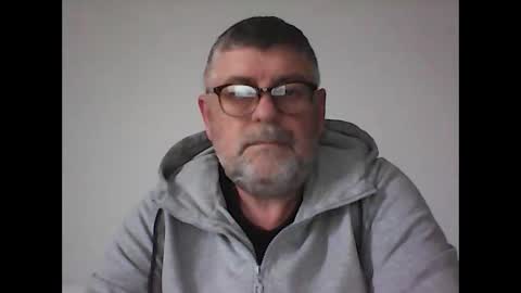 Snapshot of mann67 chatting on December 22, 2025, 12:46 pm mann67 online show from December 22, 2025, 12:46 pm