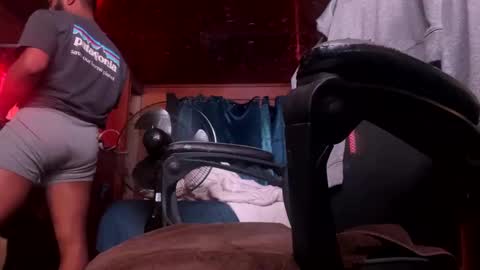 Snapshot of manohsteel1 chatting on October 28, 2025, 3:43 am manohsteel1 online show from October 28, 2025, 3:43 am