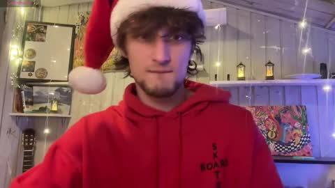 manolein online show from December 25, 2024, 9:33 pm