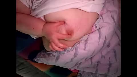 mantagirl online show from November 14, 2025, 11:13 pm