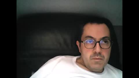 Snapshot of manu5933 chatting on January 28, 2025, 3:35 pm manu5933 online show from January 28, 2025, 3:35 pm