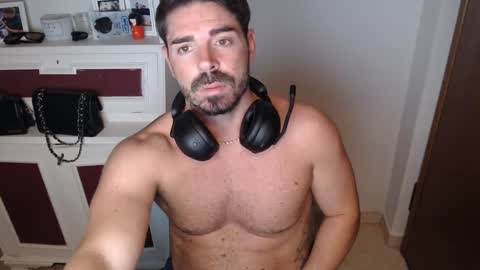 Snapshot of manu_torino chatting on September 24, 2025, 1:53 am manu_torino online show from September 24, 2025, 1:53 am