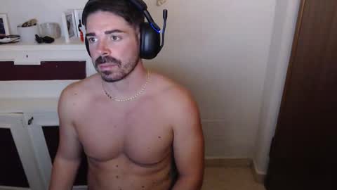 Snapshot of manu_torino chatting on October 13, 2025, 11:49 pm manu_torino online show from October 13, 2025, 11:49 pm