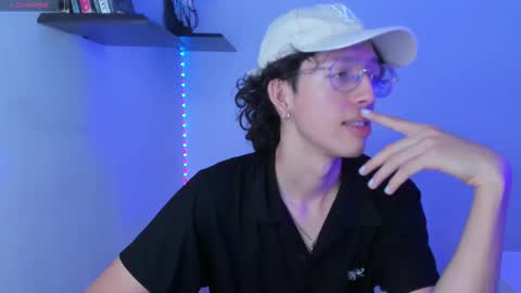 Manuel online show from February 26, 2025, 7:38 pm