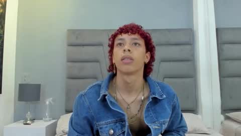 Snapshot of manuel_rivero chatting on February 17, 2026, 3:25 am Manuel Rivero online show from February 17, 2026, 3:25 am