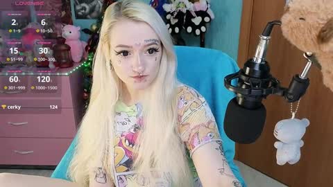 Manuela online show from December 13, 2024, 11:17 pm