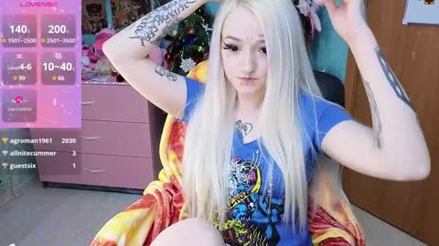 Manuela online show from December 28, 2024, 11:16 pm