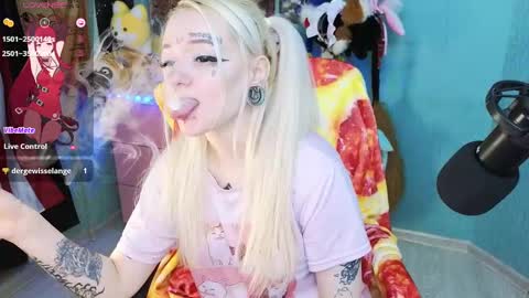 Manuela online show from January 14, 2025, 10:34 pm