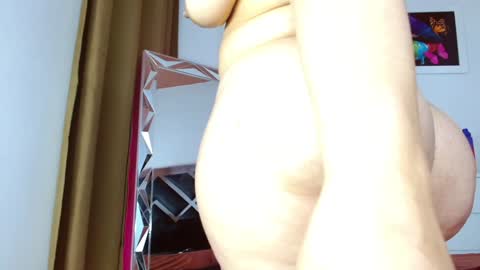 Snapshot of manuelacox chatting on January 30, 2025, 8:31 pm Manuela online show from January 30, 2025, 8:31 pm
