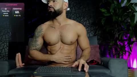 MAOFENIX online show from November 23, 2025, 2:50 pm