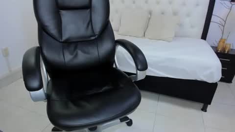 Snapshot of mar_sweet chatting on February 4, 2025, 8:02 am Mar online show from February 4, 2025, 8:02 am