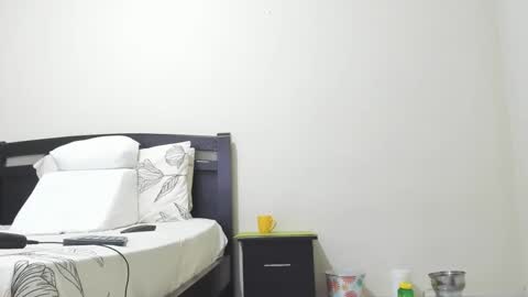 Mara online show from October 22, 2025, 2:39 pm