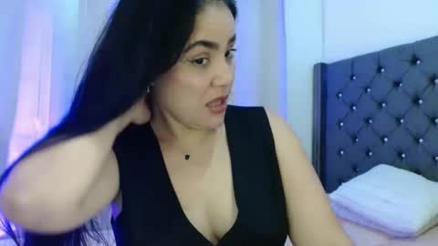 Snapshot of mara4sweet chatting on December 19, 2024, 11:35 pm mara4sweet online show from December 19, 2024, 11:35 pm