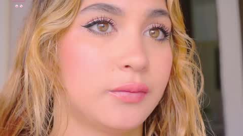 Snapshot of mara__ross chatting on May 30, 2026, 2:36 pm Mara Independent Model online show from May 30, 2026, 2:36 pm