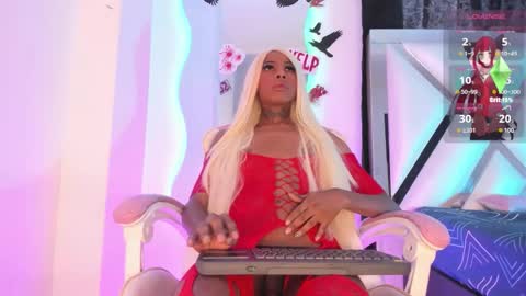 maraa_royal online show from November 1, 2025, 8:44 pm