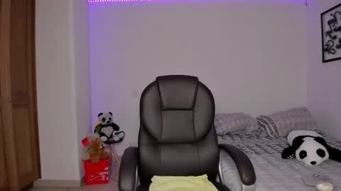 Mara online show from October 19, 2025, 12:00 am