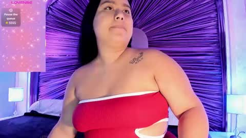 maralinette22 online show from September 17, 2025, 11:34 am