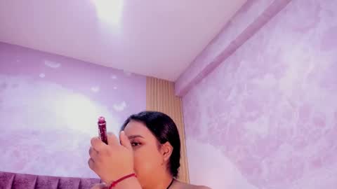 maralinette22 online show from November 26, 2025, 11:33 am