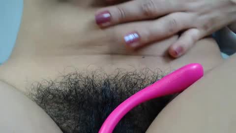 Snapshot of marce0001 chatting on October 24, 2025, 4:09 am Marcela online show from October 24, 2025, 4:09 am