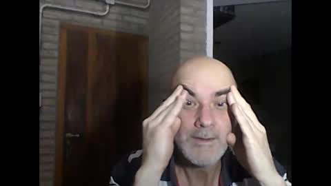 Snapshot of marcekir chatting on December 28, 2024, 2:54 am marcekir online show from December 28, 2024, 2:54 am