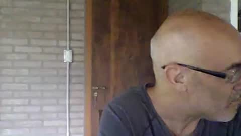 Snapshot of marcekir chatting on January 17, 2025, 11:06 am marcekir online show from January 17, 2025, 11:06 am