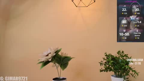 Snapshot of marcela_davila1 chatting on October 2, 2025, 1:01 am Marcela online show from October 2, 2025, 1:01 am