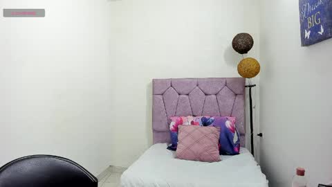 marcela_ladys online show from April 24, 2026, 3:03 pm