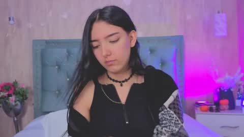 Marcela online show from November 8, 2025, 9:13 pm