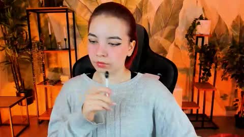 MarcelineChi online show from November 6, 2025, 6:14 am