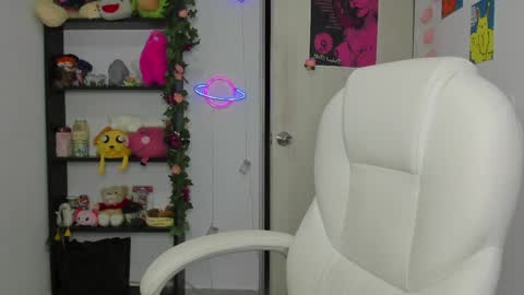 Marceline online show from March 31, 2026, 10:37 am