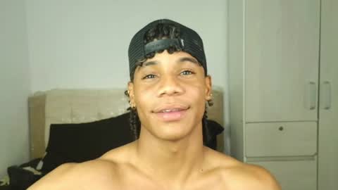 Snapshot of marcelo_dosantos77 chatting on July 6, 2026, 11:07 pm MARCELO online show from July 6, 2026, 11:07 pm