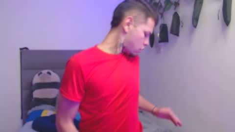 Snapshot of marcelo_m1lk chatting on October 9, 2025, 6:11 am marcelo_m1lk online show from October 9, 2025, 6:11 am