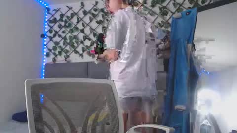 Snapshot of marcelo_m1lk chatting on November 1, 2025, 2:13 am marcelo_m1lk online show from November 1, 2025, 2:13 am