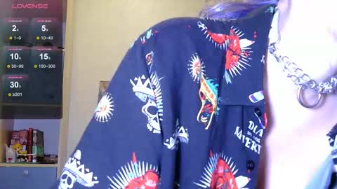 marci_n online show from September 11, 2025, 12:22 am