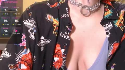 marci_n online show from October 6, 2025, 9:34 pm