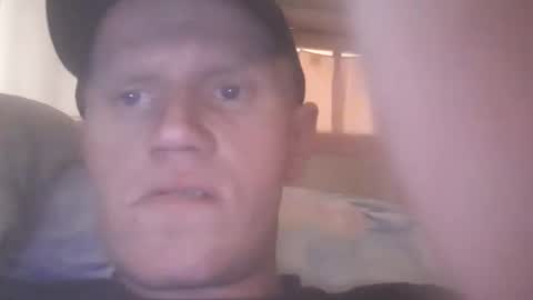 Snapshot of marcin8877 chatting on October 19, 2025, 9:32 am Marcin online show from October 19, 2025, 9:32 am