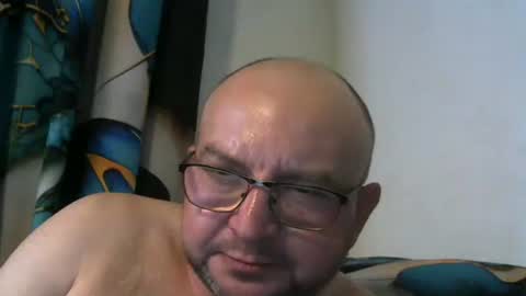 Snapshot of marcinlebda chatting on November 3, 2025, 8:54 pm marcinlebda online show from November 3, 2025, 8:54 pm