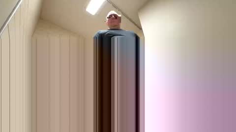 marco_77_ online show from April 4, 2026, 5:54 pm