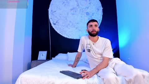 Snapshot of marcoandmathew chatting on September 25, 2025, 12:31 pm Marco Mathew online show from September 25, 2025, 12:31 pm