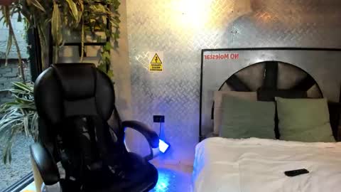 Snapshot of marcovitto chatting on February 11, 2026, 8:14 pm marcovitto online show from February 11, 2026, 8:14 pm