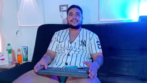 marcus_aress online show from May 22, 2026, 7:52 pm