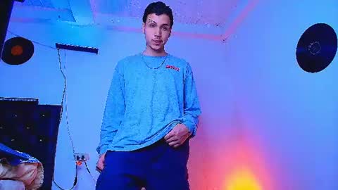 Marcus hanks1 online show from June 19, 2026, 1:32 am