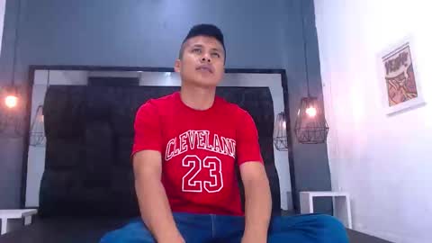 marcus hans online show from November 3, 2025, 3:46 pm