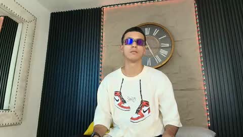 marcus_jeron online show from May 10, 2026, 9:09 pm