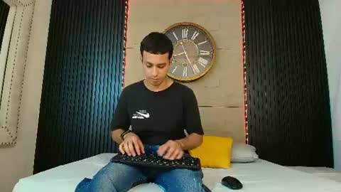 Snapshot of marcus_jeron chatting on June 23, 2026, 9:24 pm marcus_jeron online show from June 23, 2026, 9:24 pm