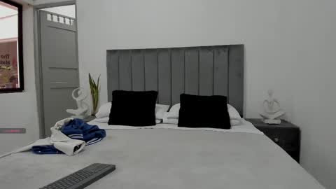 marcus_moreno online show from November 17, 2025, 6:35 pm