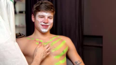 marcus_paradise online show from October 31, 2025, 11:11 am