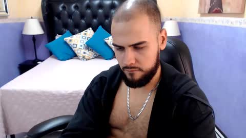 marcus_soler online show from October 6, 2025, 4:15 pm