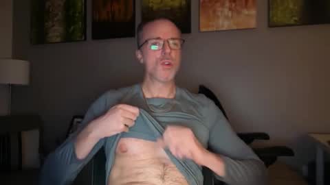 Snapshot of marcusripped1 chatting on March 6, 2026, 1:02 am Marcus online show from March 6, 2026, 1:02 am